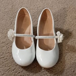 Girls dress shoes